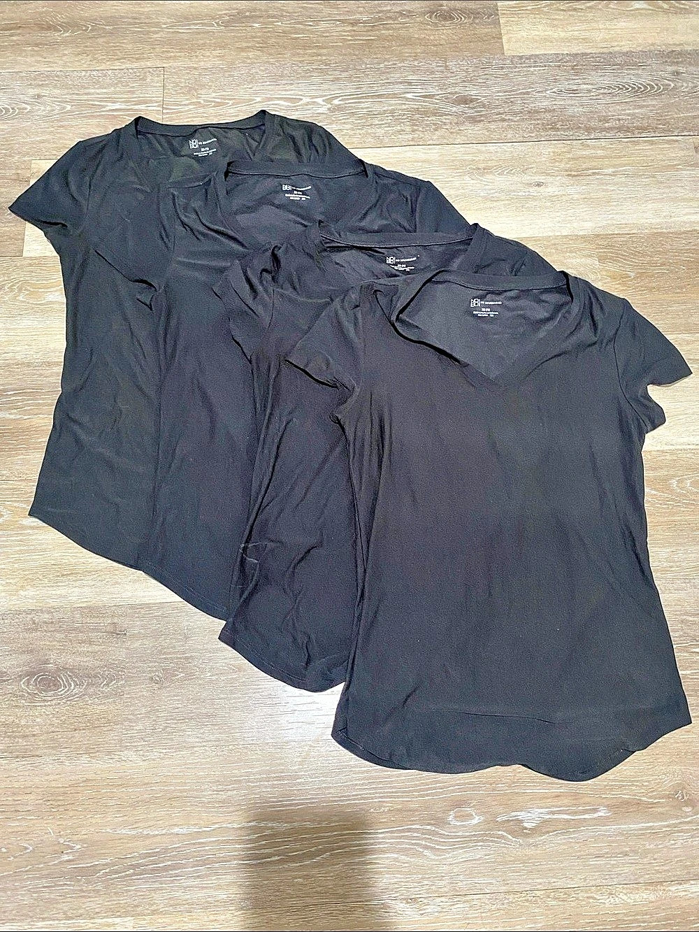 No boundaries Short Sleeve T-Shirt set of 4
